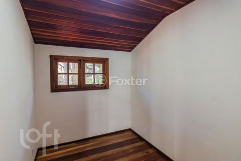 Image 31 - 917089