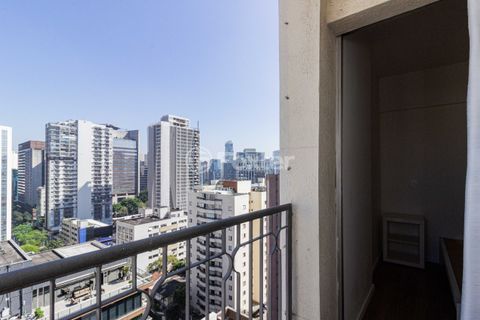 Image 25 - 917161
