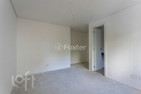Image 21 - 917177