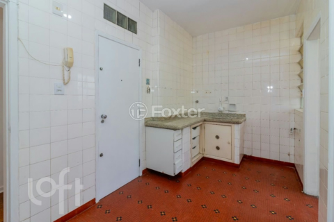 Image 21 - 917191