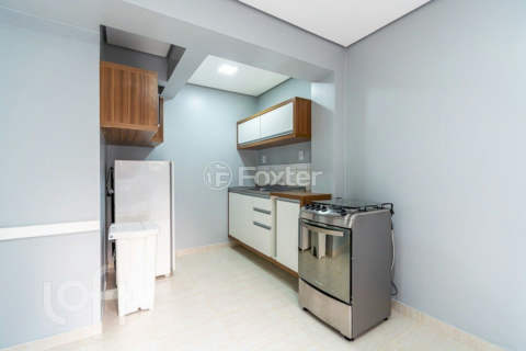 Image 32 - 917316