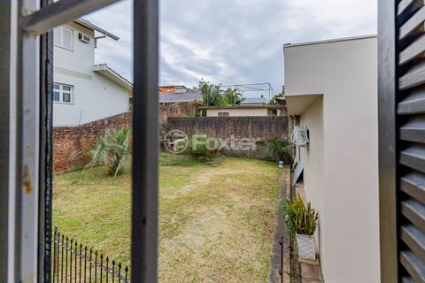 Image 35 - 917360