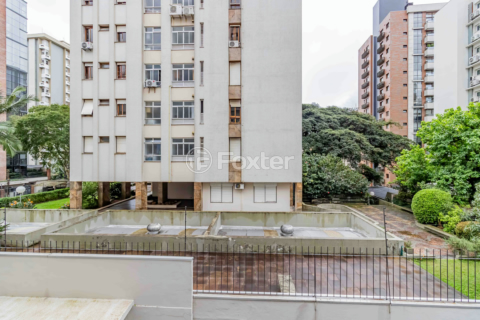 Image 25 - 917367