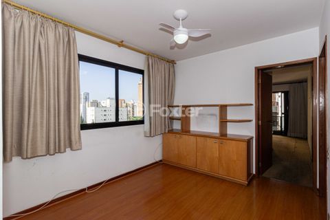 Image 34 - 917382