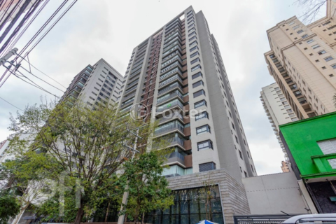 Image 76 - 917564