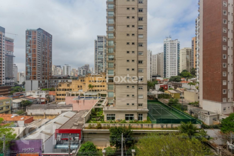 Image 39 - 917564