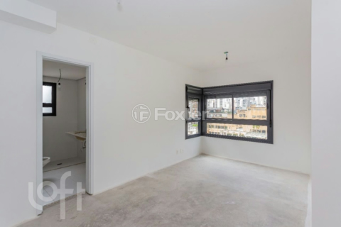 Image 35 - 917564