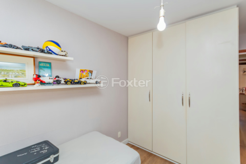 Image 31 - 917585