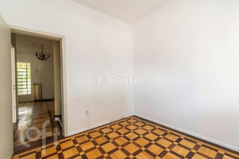 Image 39 - 917736