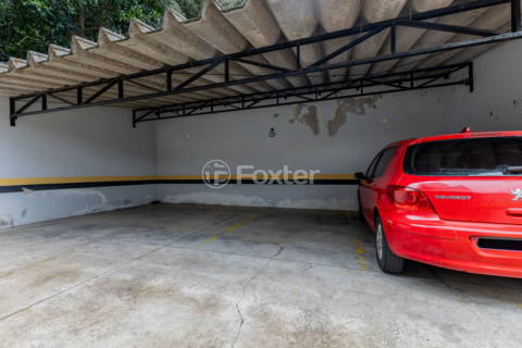 Image 9 - 917927