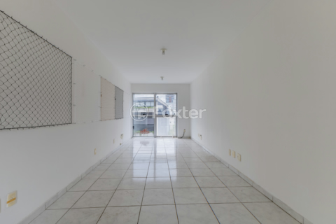 Image 1 - 917927