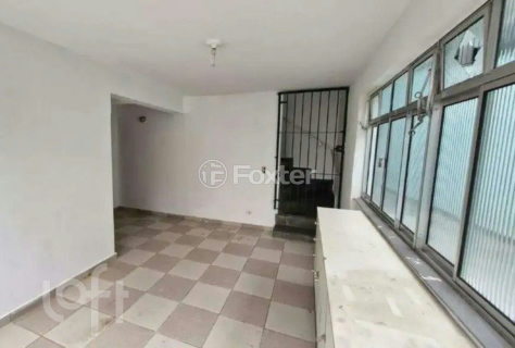 Image 20 - 917940
