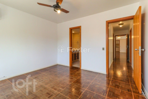 Image 32 - 918194