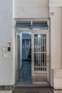 Image 21 - 918338