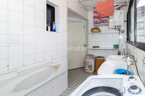 Image 43 - 918467