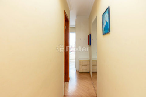 Image 20 - 918811