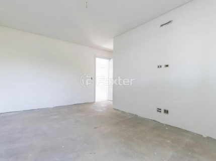 Image 20 - 918984