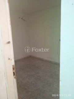 Image 32 - 919004