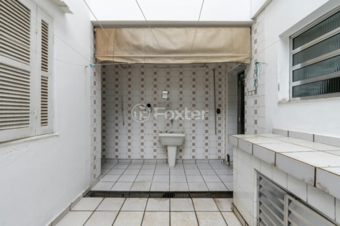 Image 31 - 919562
