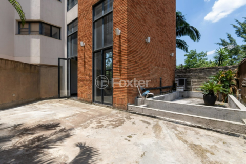 Image 33 - 919668