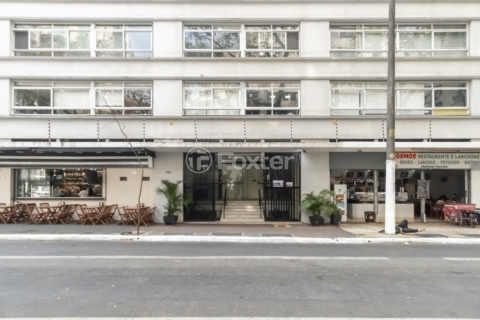 Image 33 - 919808
