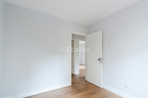 Image 24 - 919885