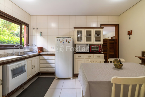 Image 38 - 920333