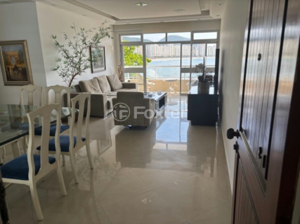 Image 37 - 920518