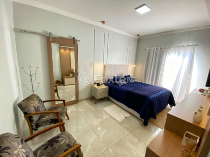 Image 31 - 920594