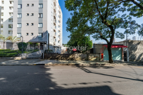 Image 20 - 920827