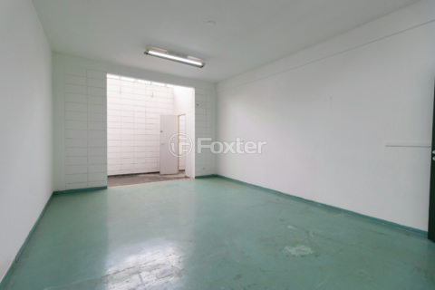 Image 66 - 921066