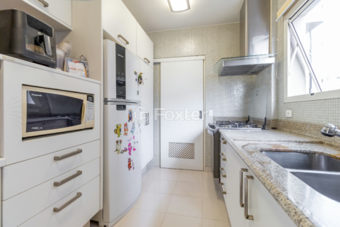 Image 31 - 921346