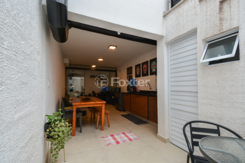 Image 33 - 921385