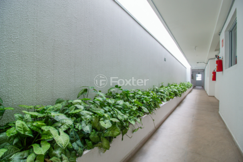 Image 1 - 922061