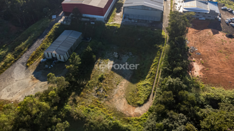 Image 23 - 922129