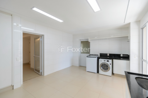 Image 32 - 922898