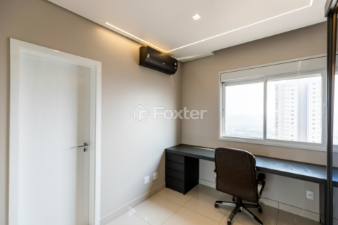 Image 31 - 922915