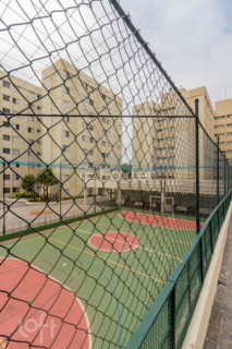 Image 75 - 923104