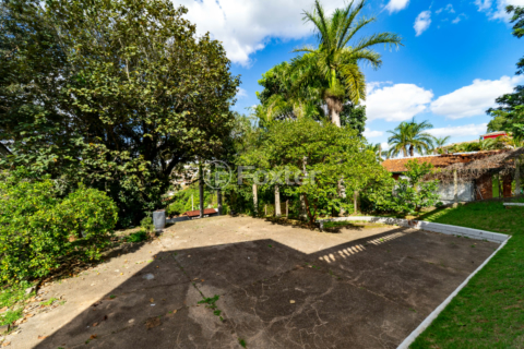 Image 33 - 923589