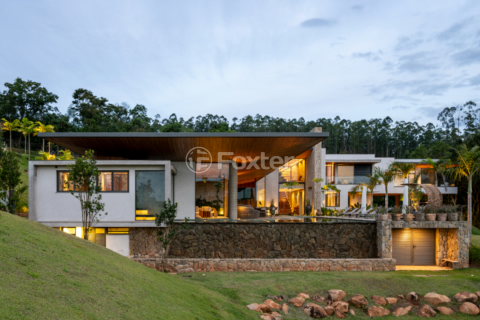 Image 86 - 923764
