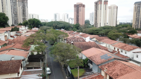 Image 38 - 923766