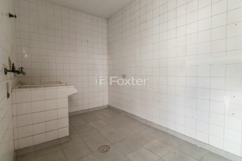 Image 44 - 923851