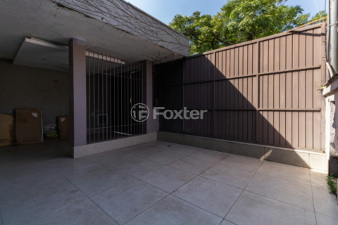 Image 31 - 923851