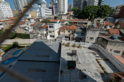 Image 39 - 923859