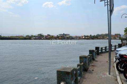 Image 36 - 923951