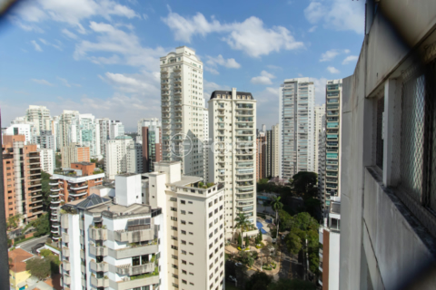 Image 35 - 924196