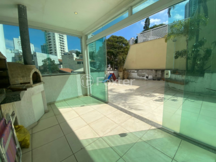 Image 33 - 924946
