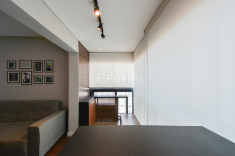 Image 23 - 925071