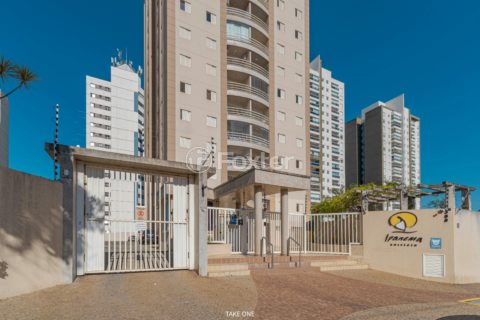 Image 39 - 925202