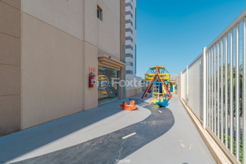 Image 32 - 925202
